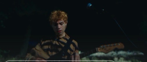 Referentiestill voor Live show; originele coverfoto volgt